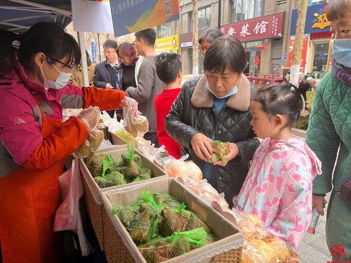 杭州物业吃瓜活动,邻里欢乐共享，社区和谐新风尚  第3张