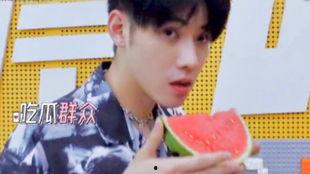 吃瓜帅哥,揭秘娱乐圈的幕后故事