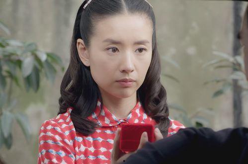 王琳吃小瓜,美味生活新体验