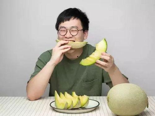吃瓜会甜吗,吃瓜真的会甜吗？探究瓜果口感与营养之谜