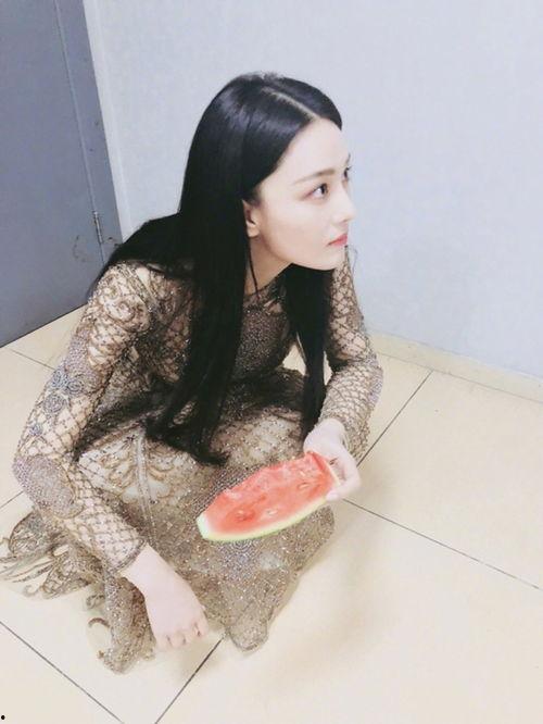 王婉霏吃瓜,揭秘娱乐圈幕后故事