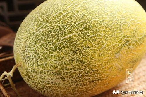 哈密瓜怎么吃脆,解锁夏日清新口感 第3张 哈密瓜怎么吃脆,解锁夏日清新口感 第3张