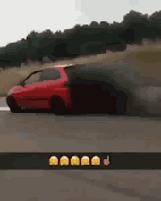 吃哈密瓜GIF  第2张