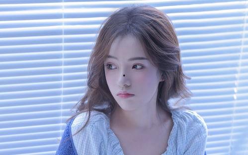 吃哈密瓜GIF  第3张