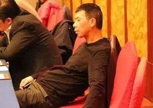 吃瓜群众葛优躺,吃瓜群众的休闲新姿势  第3张