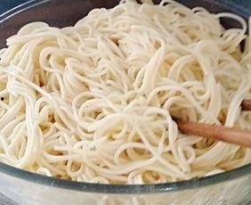 凉面君吃瓜,揭秘娱乐圈那些不为人知的幕后故事  第2张