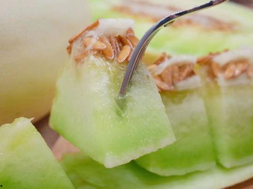 冰激凌玉瓜怎么吃,夏日清凉新吃法，解锁美味新境界  第2张